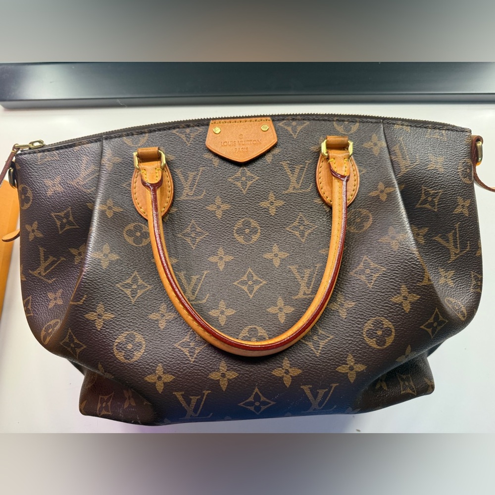 LOUIS VUITTON Monogram Turenne PM purse